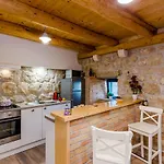 Family Friendly House With A Swimming Pool Mihanici, Dubrovnik - 15367 Tatil Evi *