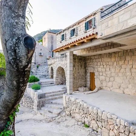 Дом отдыха Family Friendly House With A Swimming Pool Mihanici, Dubrovnik - 15367
