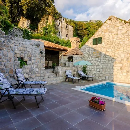 Family Friendly House With A Swimming Pool Mihanici, Dubrovnik - 15367 Дом отдыха